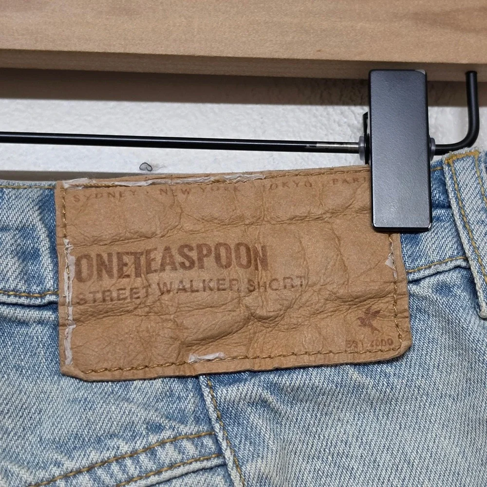 OneTeaspoon Street Walker Denim Shorts Kansas Light Wash High Waisted Sz 27‎ NWT